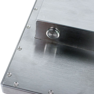 VGA câble le PC de panneau de Windows 7, 15 ordinateur industriel rocailleux de pouce Ip69k