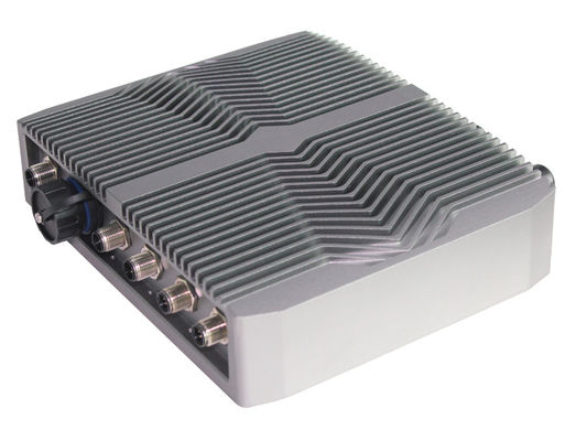 Ip68 a enfoncé le PC industriel de catégorie, ordinateur industriel Fanless d'OS I3-8145U de Linux
